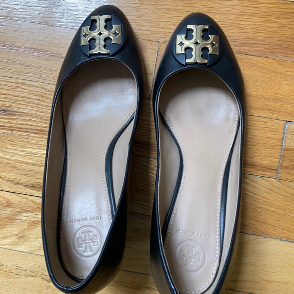 Tory Burch black logo wedges - size 8 1/2
